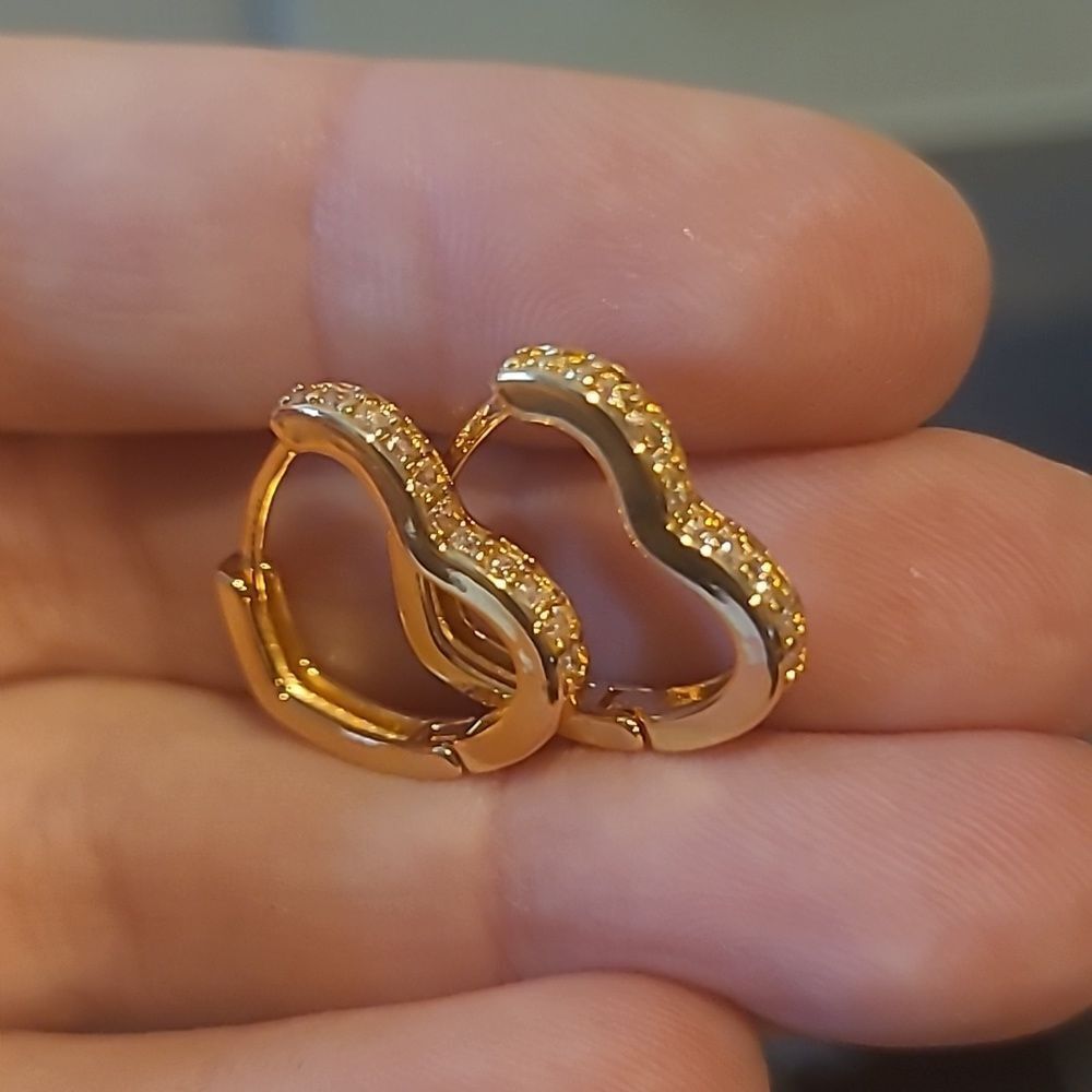 Endearing Heart Huggie  Hoop Earrings in Gold Tone W Rhinestones